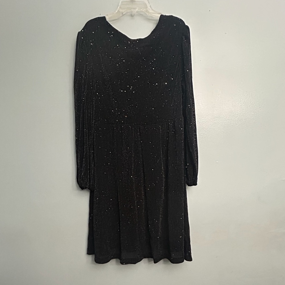 SHEIN DRESS - Picture 3 of 10